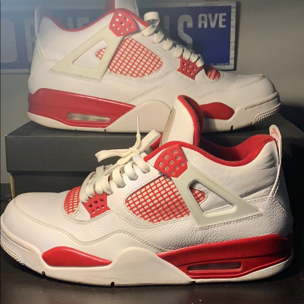 Jordan retro 4 “alternate 89”